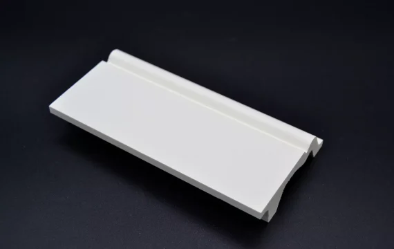 Fußleiste "Baltrum" (Sockelleiste weiß) kaufen auf Stuckversand.com