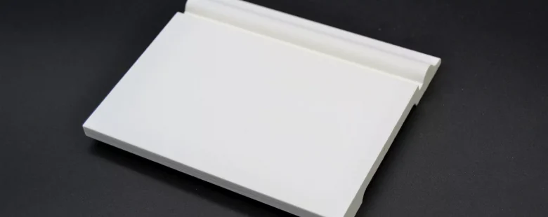 Fußleiste "Borkum" (Sockelleiste weiß) kaufen auf Stuckversand.com