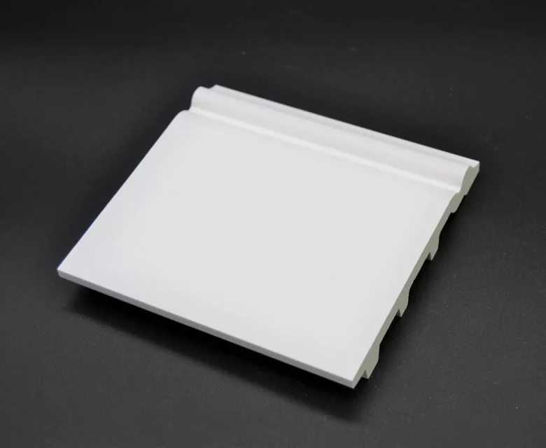 Fußleiste "Juist" (Sockelleiste weiß) kaufen auf Stuckversand.com